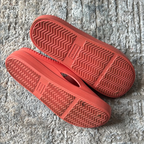 Hunter Vibrant Coral Slip-On Shoes - Picture 2 of 3